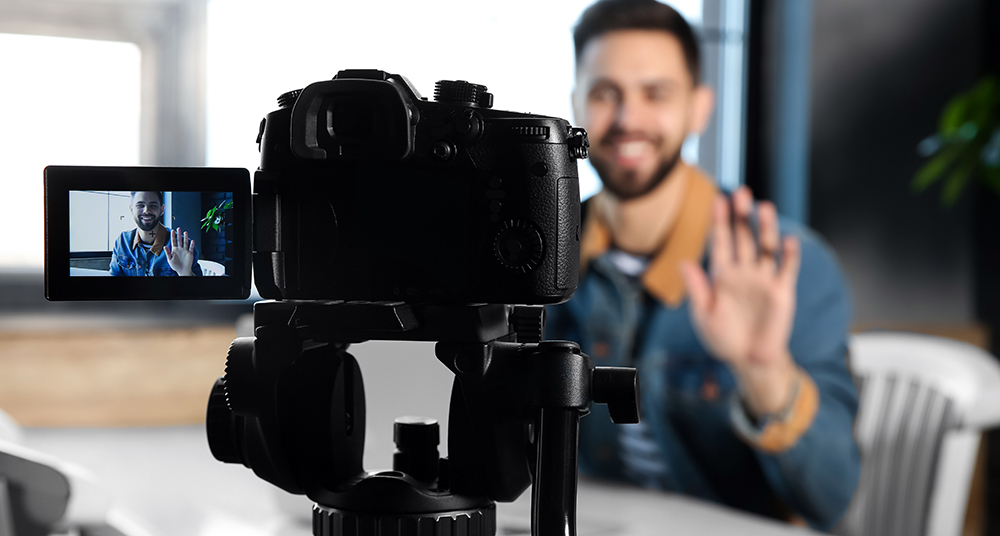The Content Creators' Guide to Casting Remotely